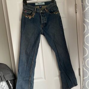 vintage GAP bootcut jeans w/ embroidered mushrooms and floral details